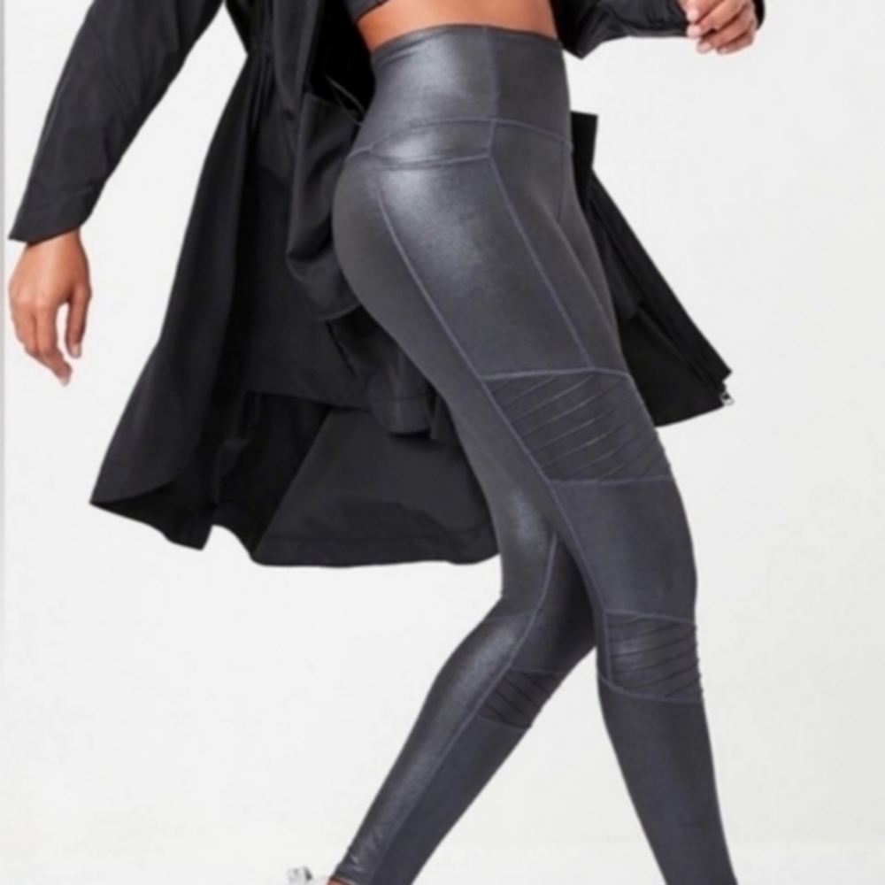 SOLD Athleta Inclination Moto Tights sz L Gleam Black Metallic Shimmer Leggings - Picture 3 of 8